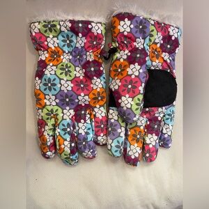 Hanna Andersson Multicolor Floral Gloves girls